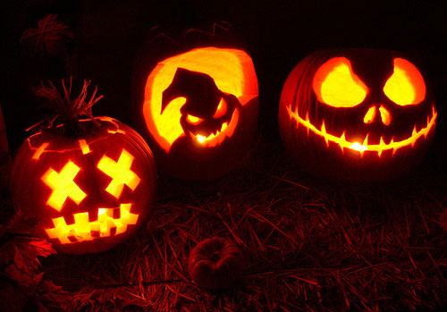 Silhouette Ghost Pumpkins Of Halloween - Halloweenonearth.com